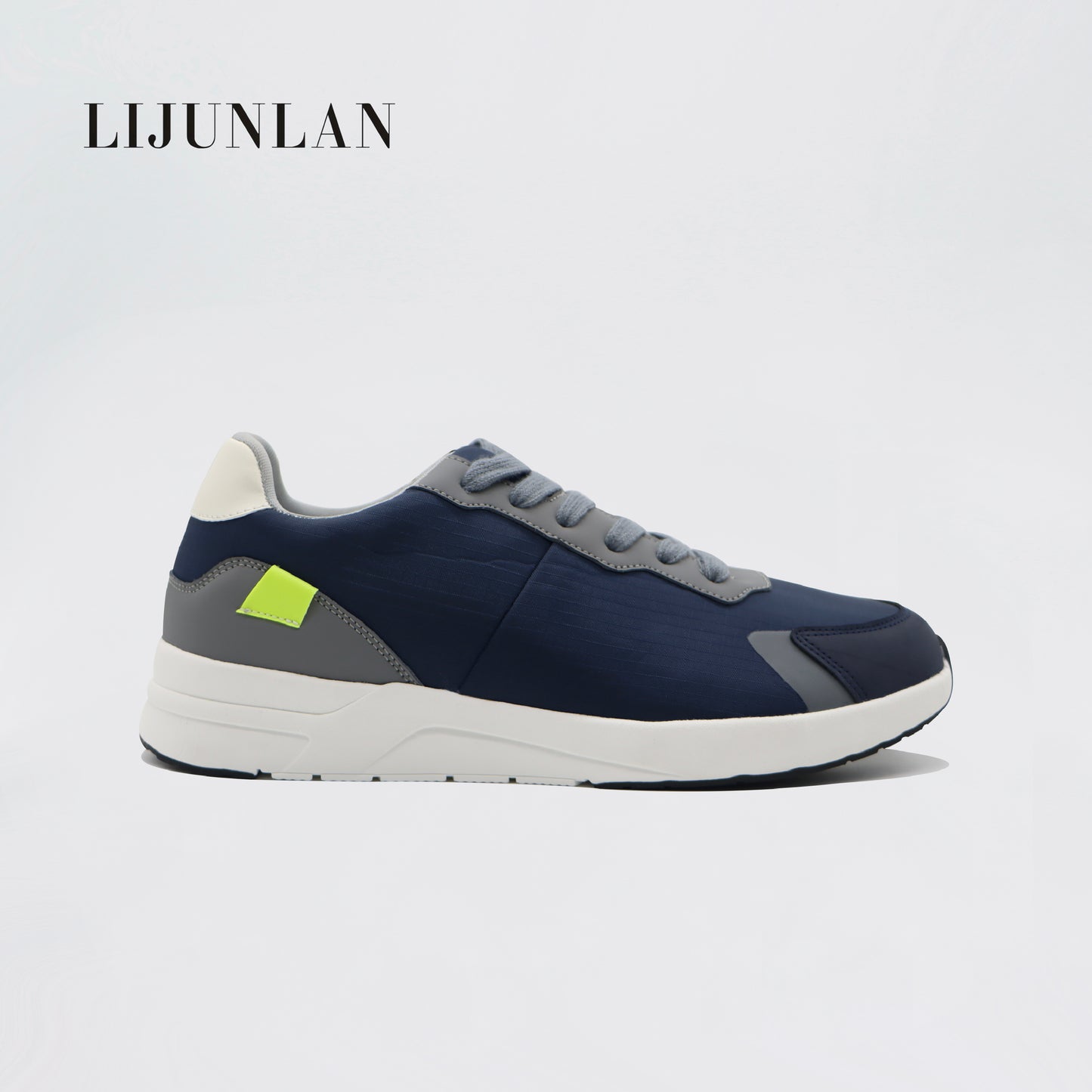 LIJUNLAN Breathable trendy casual sports shoes