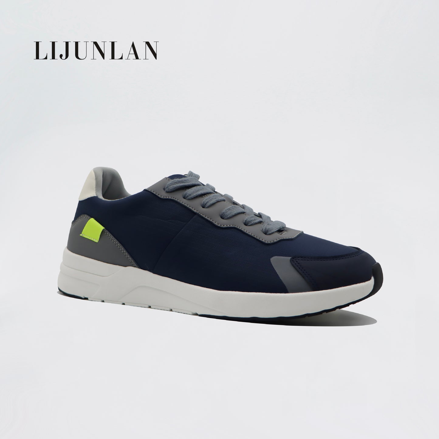 LIJUNLAN Breathable trendy casual sports shoes