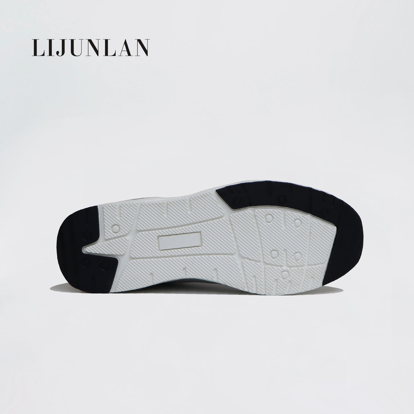 LIJUNLAN Silver fashionable men's shoes